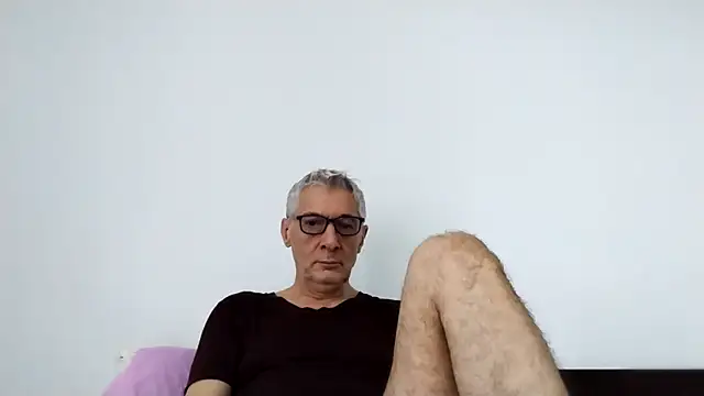 BIGUNCUTHARDCOCK online show from May 2026 01:19:02 AM