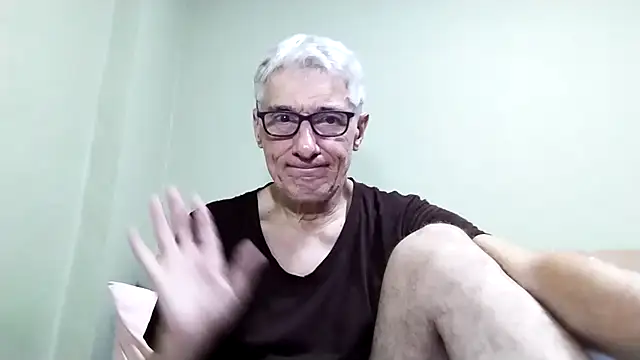 BIGUNCUTHARDCOCK online show from October 2025 12:28:01 PM