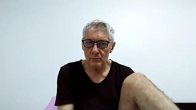 BIGUNCUTHARDCOCK online show from May 2026 12:14:01 AM