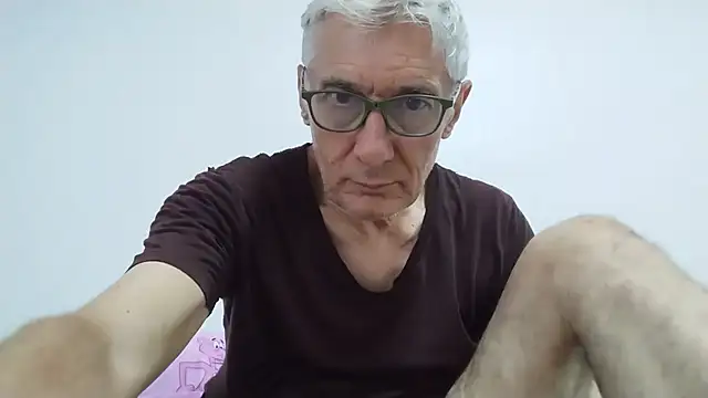 BIGUNCUTHARDCOCK online show from June 2026 12:06:01 AM
