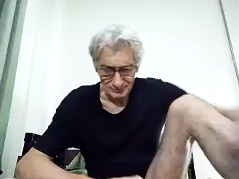 Snapshot of BIGUNCUTHARDCOCK chatting on March 2025 01:45:01 PM BIGUNCUTHARDCOCK online show from March 2025 01:45:01 PM