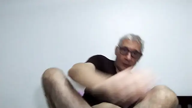 BIGUNCUTHARDCOCK online show from March 2026 02:13:01 PM