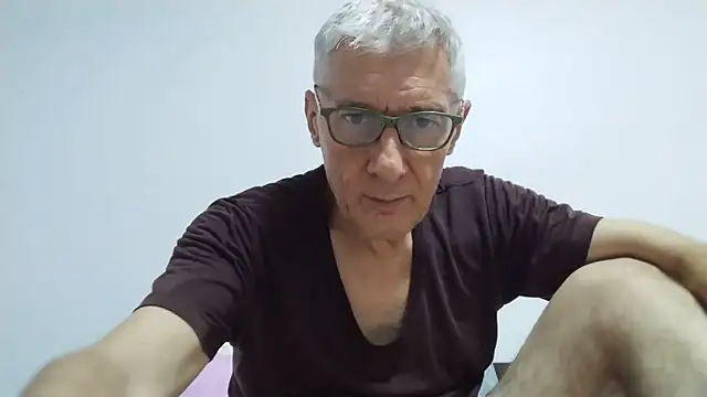 BIGUNCUTHARDCOCK online show from May 2026 03:20:02 PM