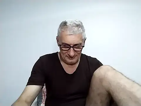 Snapshot of BIGUNCUTHARDCOCK chatting on March 2026 05:08:02 AM BIGUNCUTHARDCOCK online show from March 2026 05:08:02 AM