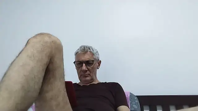 BIGUNCUTHARDCOCK online show from June 2026 12:16:01 AM