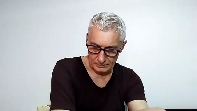 BIGUNCUTHARDCOCK online show from April 2026 01:53:02 AM