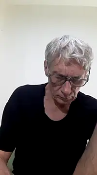 Snapshot of BIGUNCUTHARDCOCK chatting on March 2025 10:22:01 AM BIGUNCUTHARDCOCK online show from March 2025 10:22:01 AM