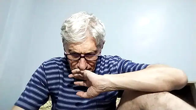 Snapshot of BIGUNCUTHARDCOCK chatting on September 2025 12:55:01 PM BIGUNCUTHARDCOCK online show from September 2025 12:55:01 PM
