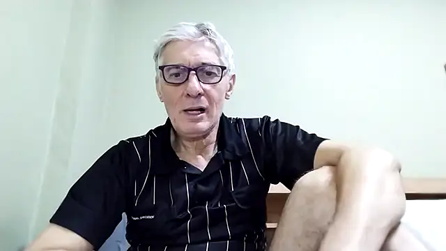 BIGUNCUTHARDCOCK online show from December 2025 02:12:01 AM