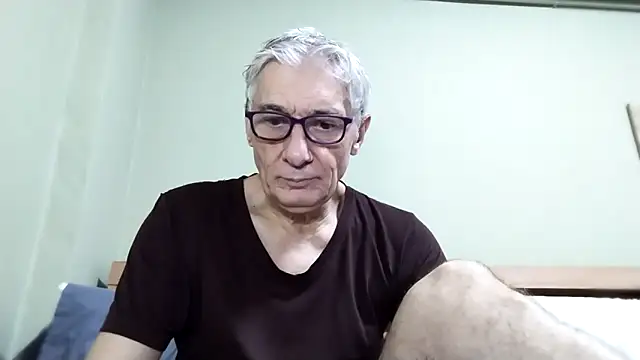 BIGUNCUTHARDCOCK online show from November 2025 01:39:02 AM