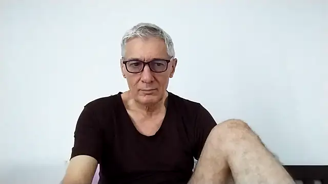 BIGUNCUTHARDCOCK online show from May 2026 12:16:02 AM