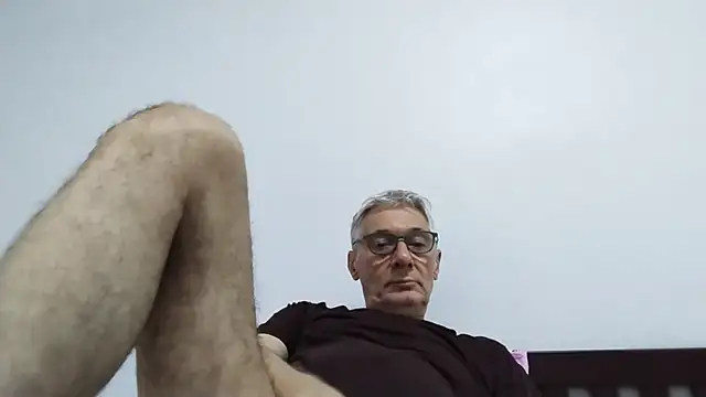 BIGUNCUTHARDCOCK online show from June 2026 12:32:02 AM