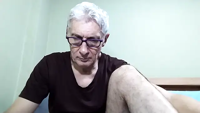 BIGUNCUTHARDCOCK online show from November 2025 05:00:01 AM