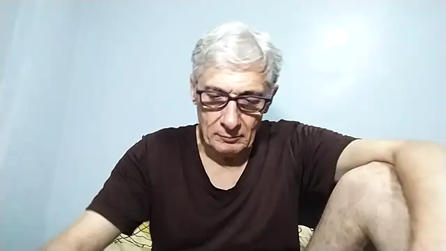 Snapshot of BIGUNCUTHARDCOCK chatting on September 2025 02:12:02 PM BIGUNCUTHARDCOCK online show from September 2025 02:12:02 PM