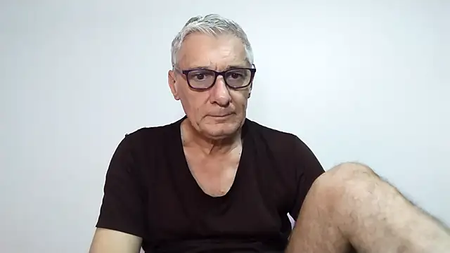 BIGUNCUTHARDCOCK online show from March 2026 01:28:01 AM