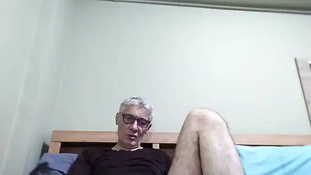 BIGUNCUTHARDCOCK online show from November 2025 05:02:01 AM