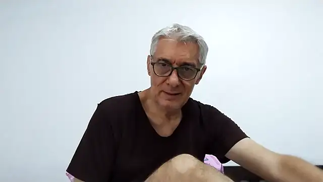 BIGUNCUTHARDCOCK online show from May 2026 10:52:03 PM