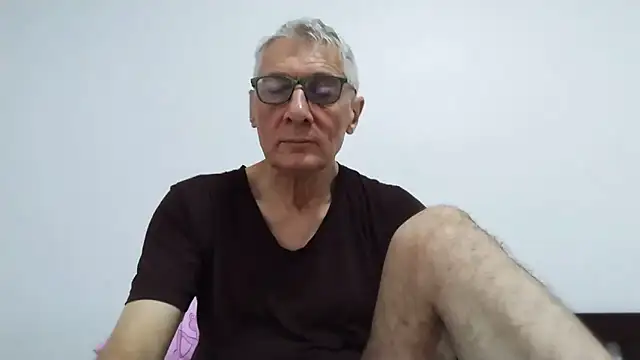 BIGUNCUTHARDCOCK online show from May 2026 12:15:02 AM