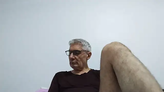 BIGUNCUTHARDCOCK online show from June 2026 12:08:01 AM