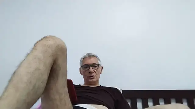 BIGUNCUTHARDCOCK online show from June 2026 02:24:02 AM