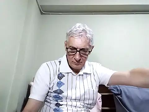 BIGUNCUTHARDCOCK online show from October 2025 02:05:02 PM