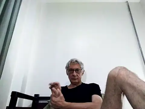 Snapshot of BIGUNCUTHARDCOCK chatting on March 2025 06:49:02 AM BIGUNCUTHARDCOCK online show from March 2025 06:49:02 AM
