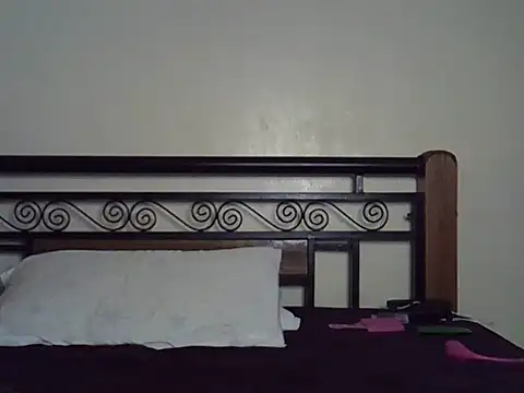 Snapshot of Giannah01 chatting on October 2025 10:20:01 PM Giannah01 online show from October 2025 10:20:01 PM