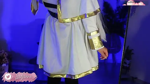 loIijanne online show from November 2025 11:30:01 PM