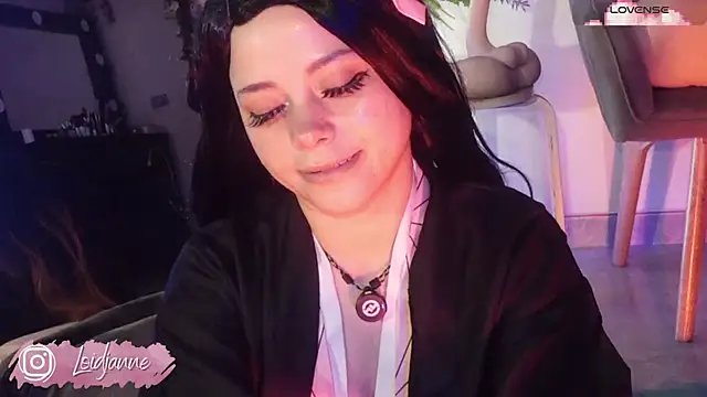 loIijanne online show from May 2026 11:14:01 PM