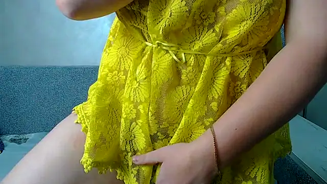 Longhairgirl online show from December 2025 12:37:01 PM