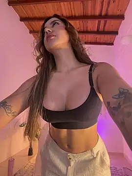 Sarapalmer1 online show from April 2026 09:21:02 PM