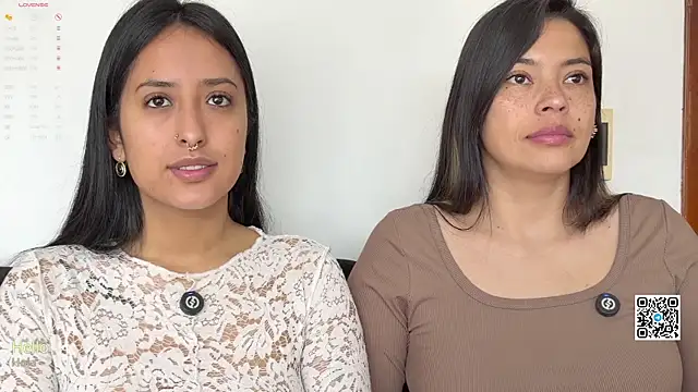 2SummerLove1 online show from April 2026 06:55:02 PM