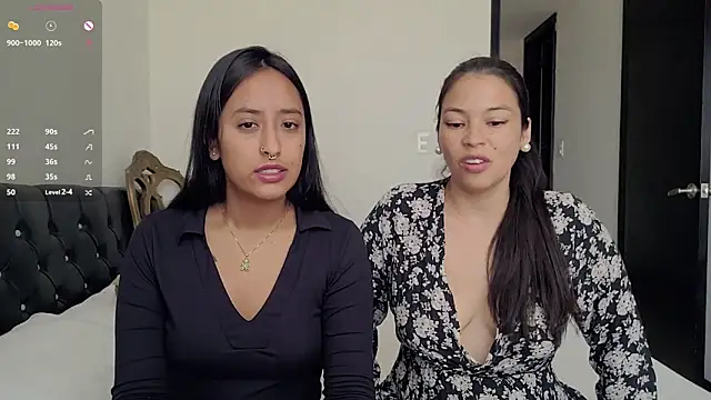 Snapshot of 2SummerLove1 chatting on January 2025 03:32:01 PM 2SummerLove1 online show from January 2025 03:32:01 PM