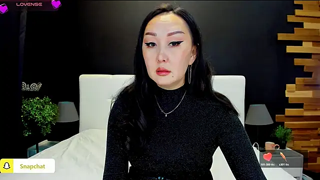 Snapshot of Julianna_Jami chatting on October 2025 03:01:02 PM Julianna Jami online show from October 2025 03:01:02 PM