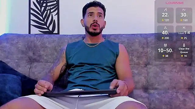 Snapshot of Bruno_Mattos chatting on January 2025 10:31:02 PM Bruno Mattos online show from January 2025 10:31:02 PM