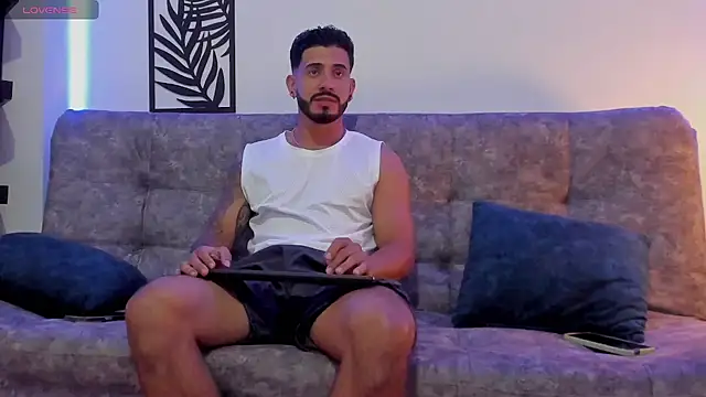 Snapshot of Bruno_Mattos chatting on January 2025 12:57:02 AM Bruno Mattos online show from January 2025 12:57:02 AM