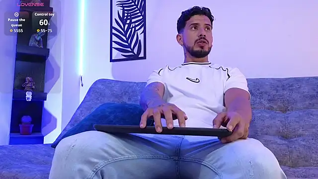 Bruno Mattos online show from May 2026 02:02:02 AM