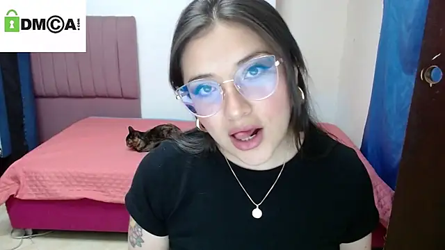 phoenixxxx777 online show from March 2026 05:03:01 PM