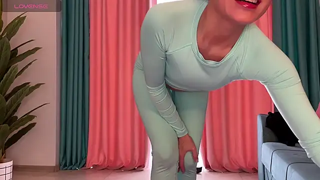 UrGoddessJenny online show from March 2026 12:11:02 PM