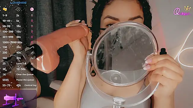 Queen Deepthroat online show from March 2026 12:00:01 AM