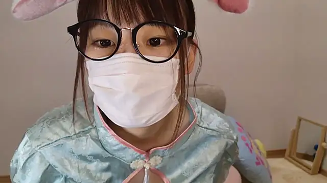 hi---chan- online show from January 2025 03:37:01 PM