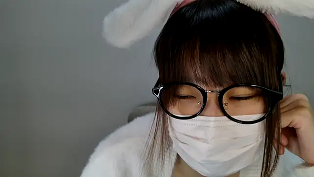 hi---chan- online show from February 2025 08:13:02 PM