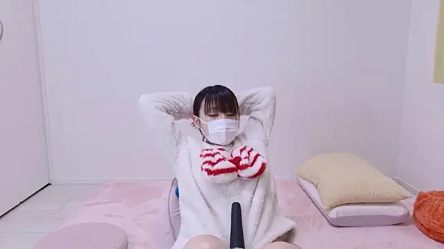 hi---chan- online show from December 2025 08:14:01 PM