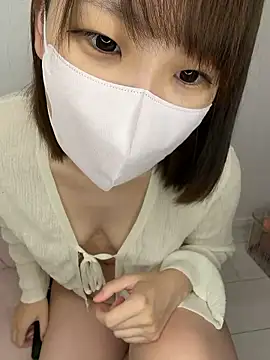 hi---chan- online show from July 2026 08:00:01 PM