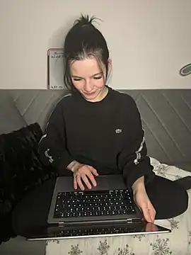 RoxiBlack online show from March 2026 03:46:02 PM