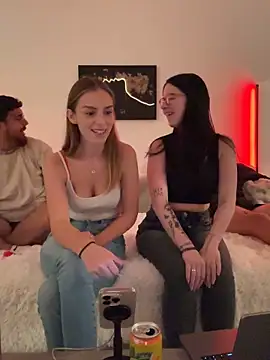 RoxiBlack online show from November 2025 07:30:01 PM