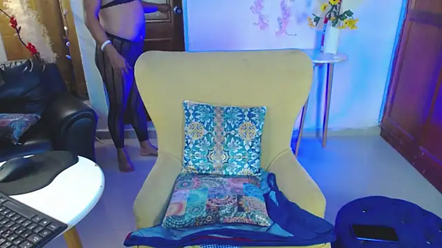 blackandwhite 2 online show from April 2026 03:13:02 PM