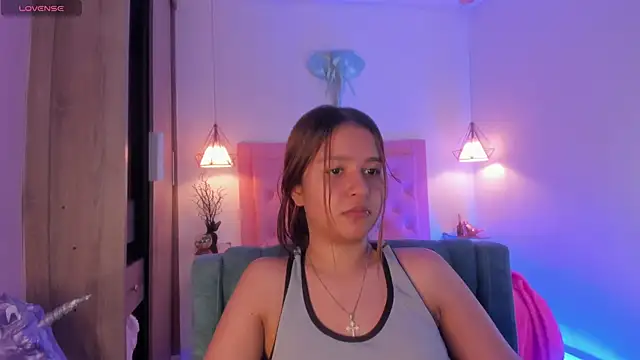 kimmy099 online show from March 2025 10:49:01 PM