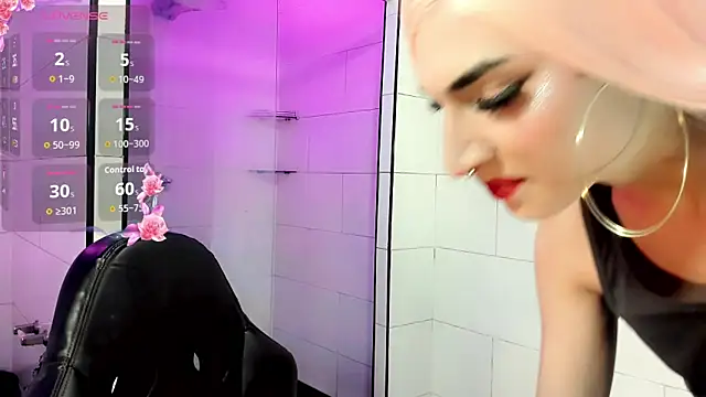 Victoria Kastelo online show from November 2025 07:17:02 PM