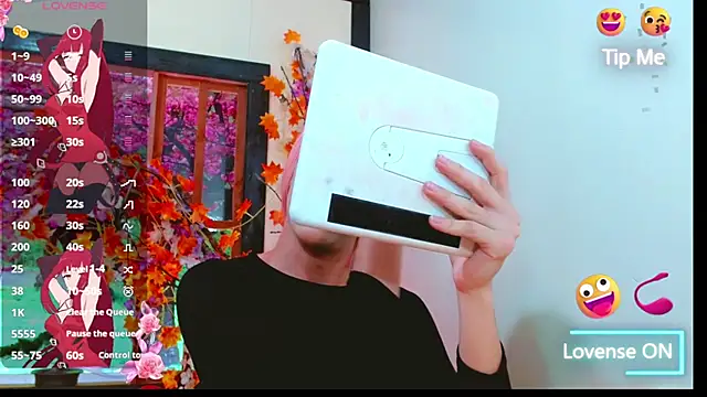 Victoria Kastelo online show from October 2025 02:13:01 PM